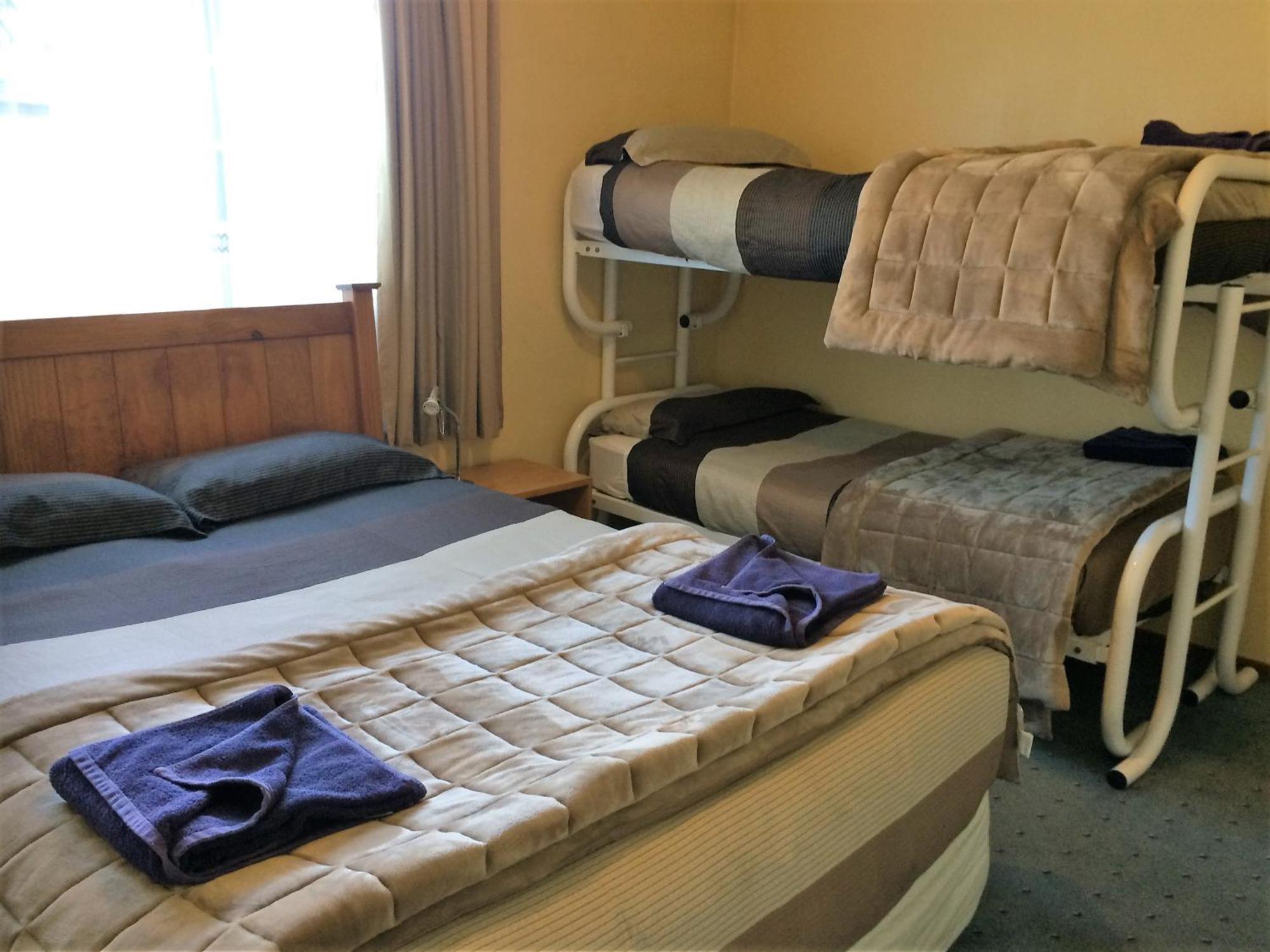 Cedar Chalets And Barkers Lodge メスベン 部屋 写真