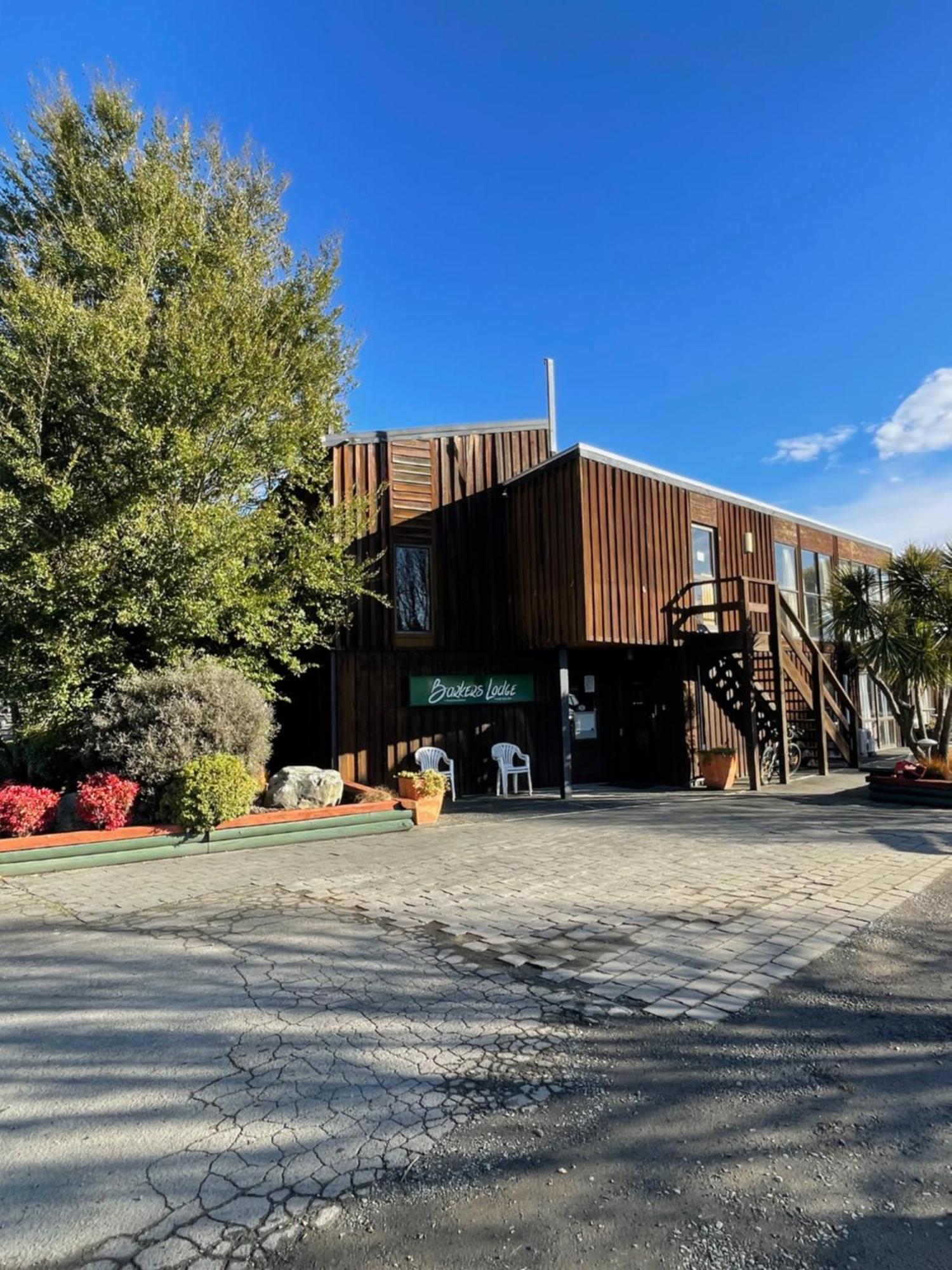 Cedar Chalets And Barkers Lodge メスベン エクステリア 写真