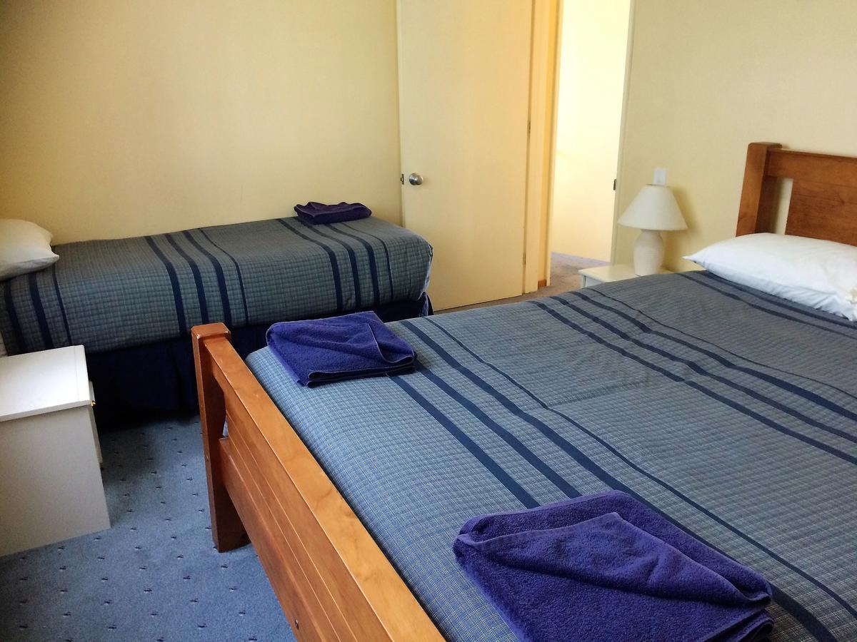 Cedar Chalets And Barkers Lodge メスベン エクステリア 写真